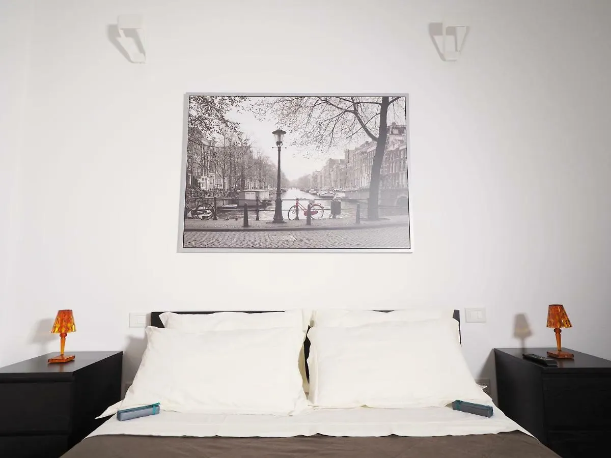 Appartement Turati 3 à Milan