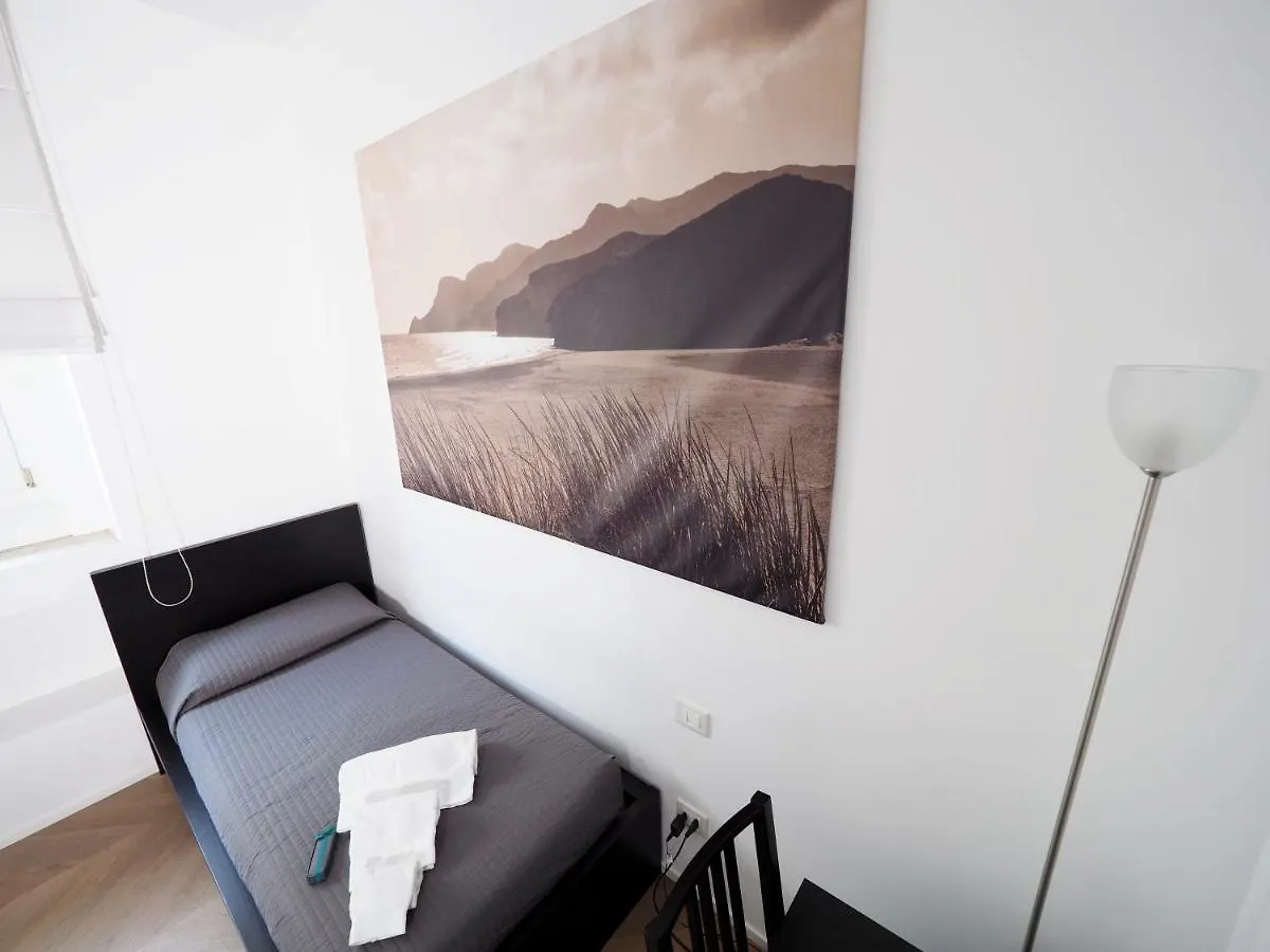 Turati 3 Apartment Milan Italy